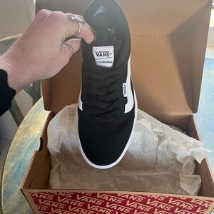 Vans Black Classic Sneakers Timeless Style